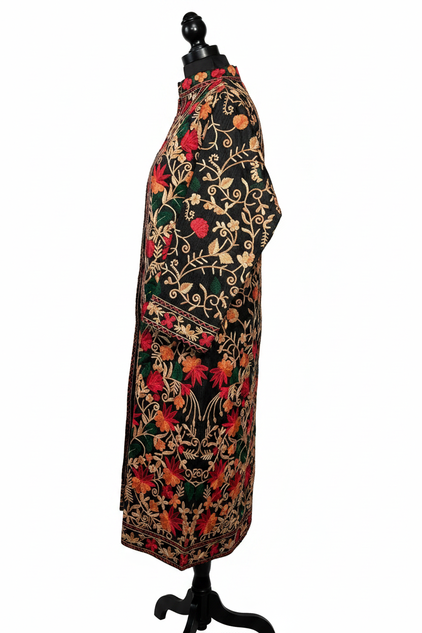 Kashmiri Aari Work Pheran – Side, White Background